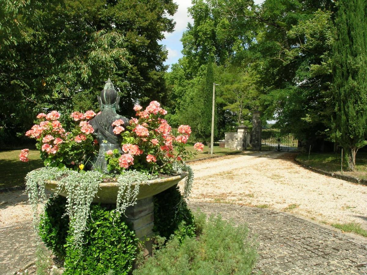 Chateau Du Bourbet Cherval Dış mekan fotoğraf