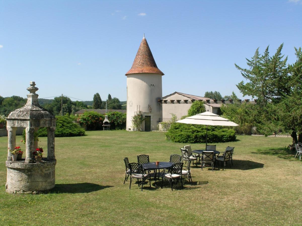 Chateau Du Bourbet Cherval Dış mekan fotoğraf