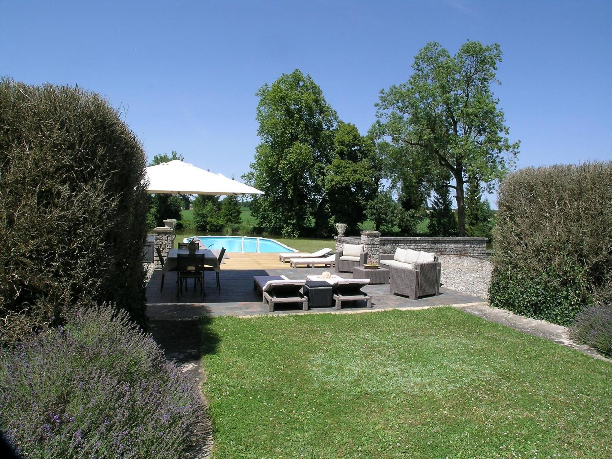 Chateau Du Bourbet Cherval Dış mekan fotoğraf