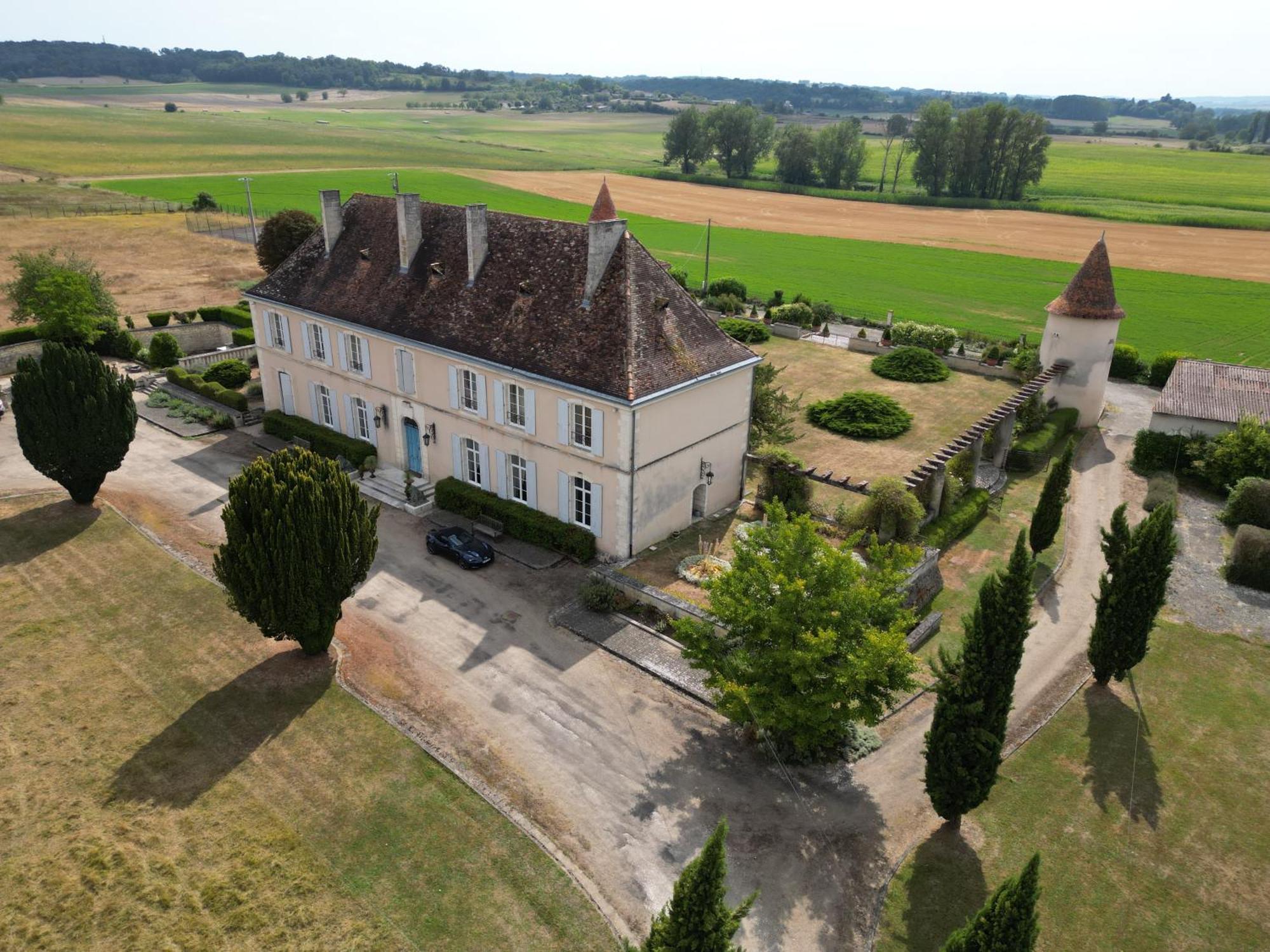 Chateau Du Bourbet Cherval Dış mekan fotoğraf
